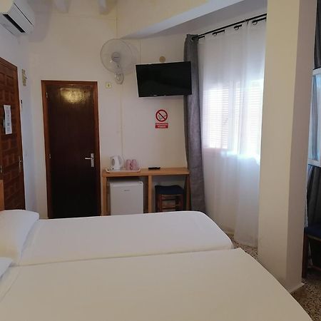 Hostal Pepe سانت فيران دي سيس روكيه المظهر الخارجي الصورة