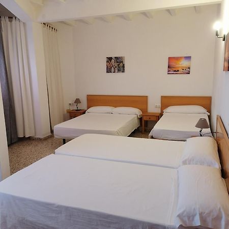Hostal Pepe سانت فيران دي سيس روكيه المظهر الخارجي الصورة