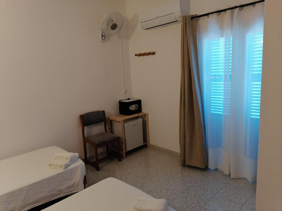 Hostal Pepe سانت فيران دي سيس روكيه المظهر الخارجي الصورة