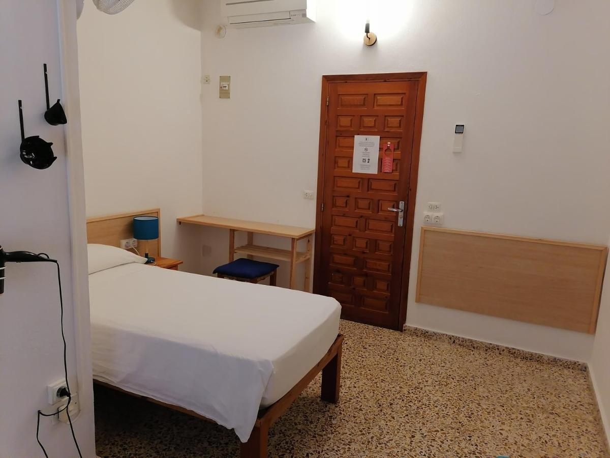 Hostal Pepe سانت فيران دي سيس روكيه المظهر الخارجي الصورة